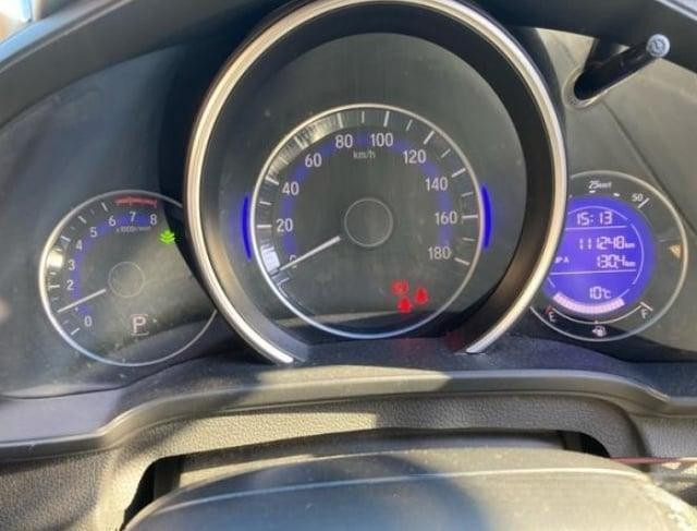 Honda Fit 2015 (4)