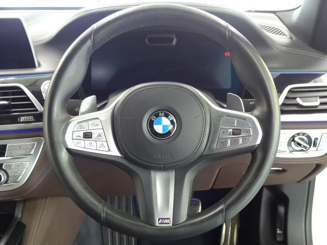 BMW 740i 2019 (4)