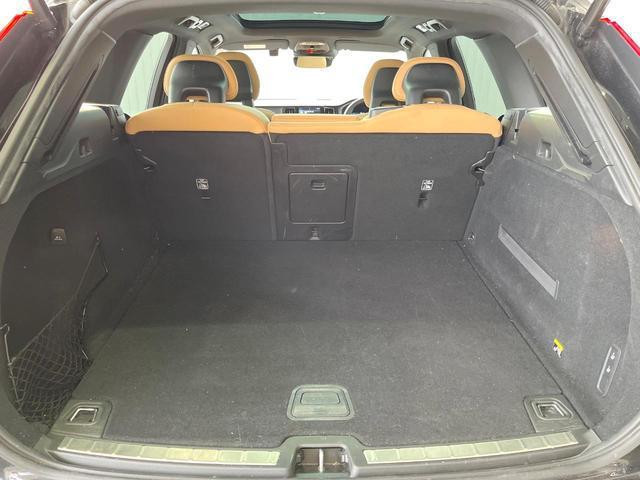 Volvo XC60 2017 (9)
