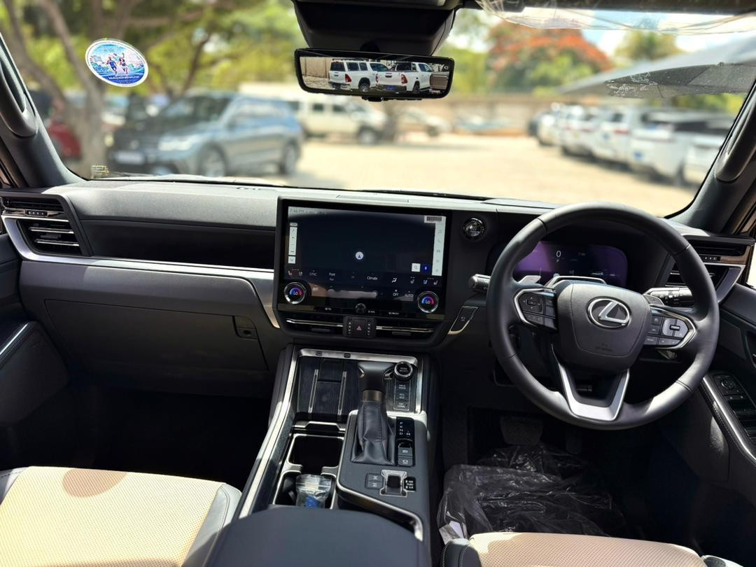 Lexus GX 550 2024 (6)