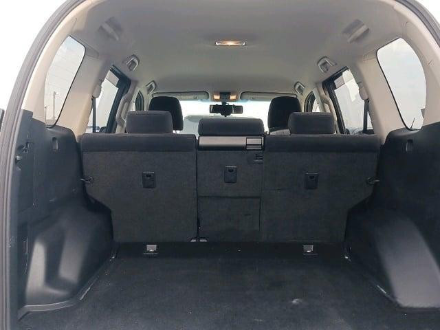 Toyota Land Cruiser Prado 2015 (10)