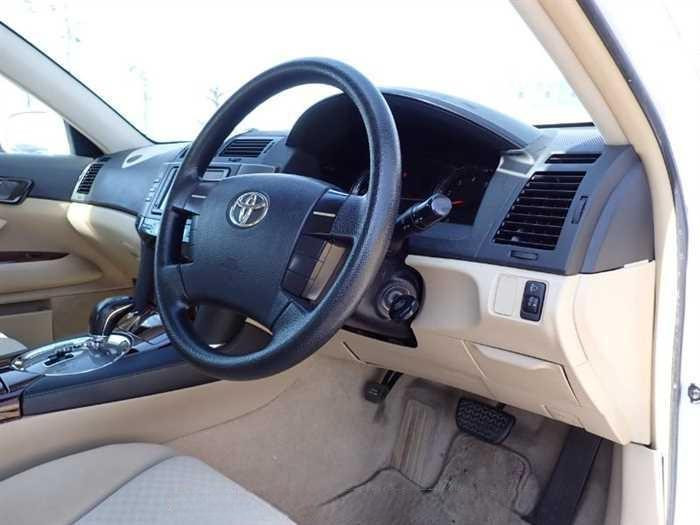 Toyota Mark X 2008 (5)