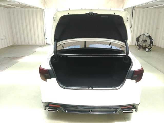 Toyota Mark X 2012 (5)