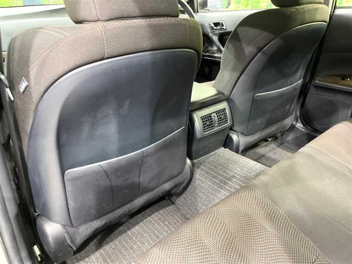 Toyota Mark X 2015 (9)