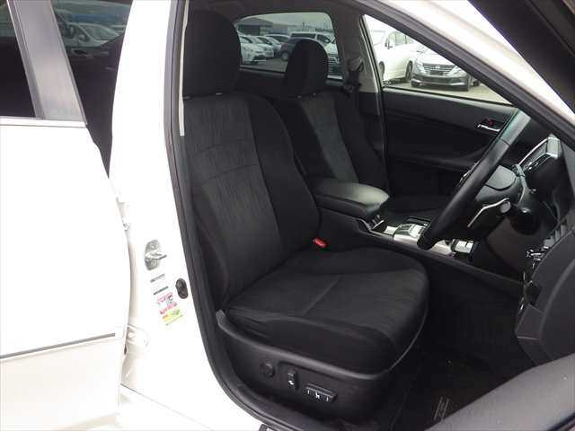 Toyota Mark X 2011 (7)