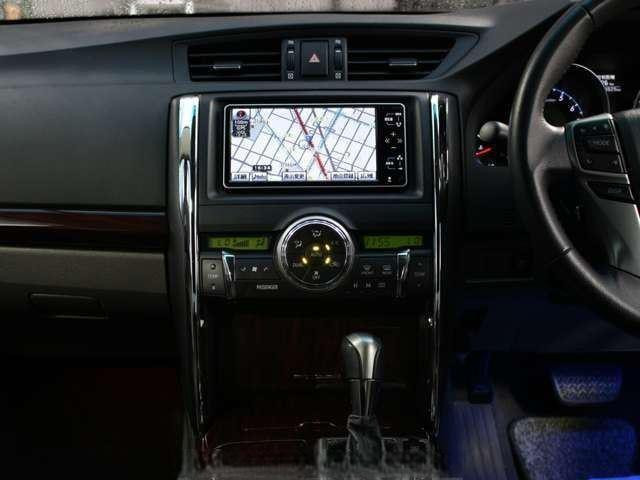 Toyota Mark X 2009 (8)