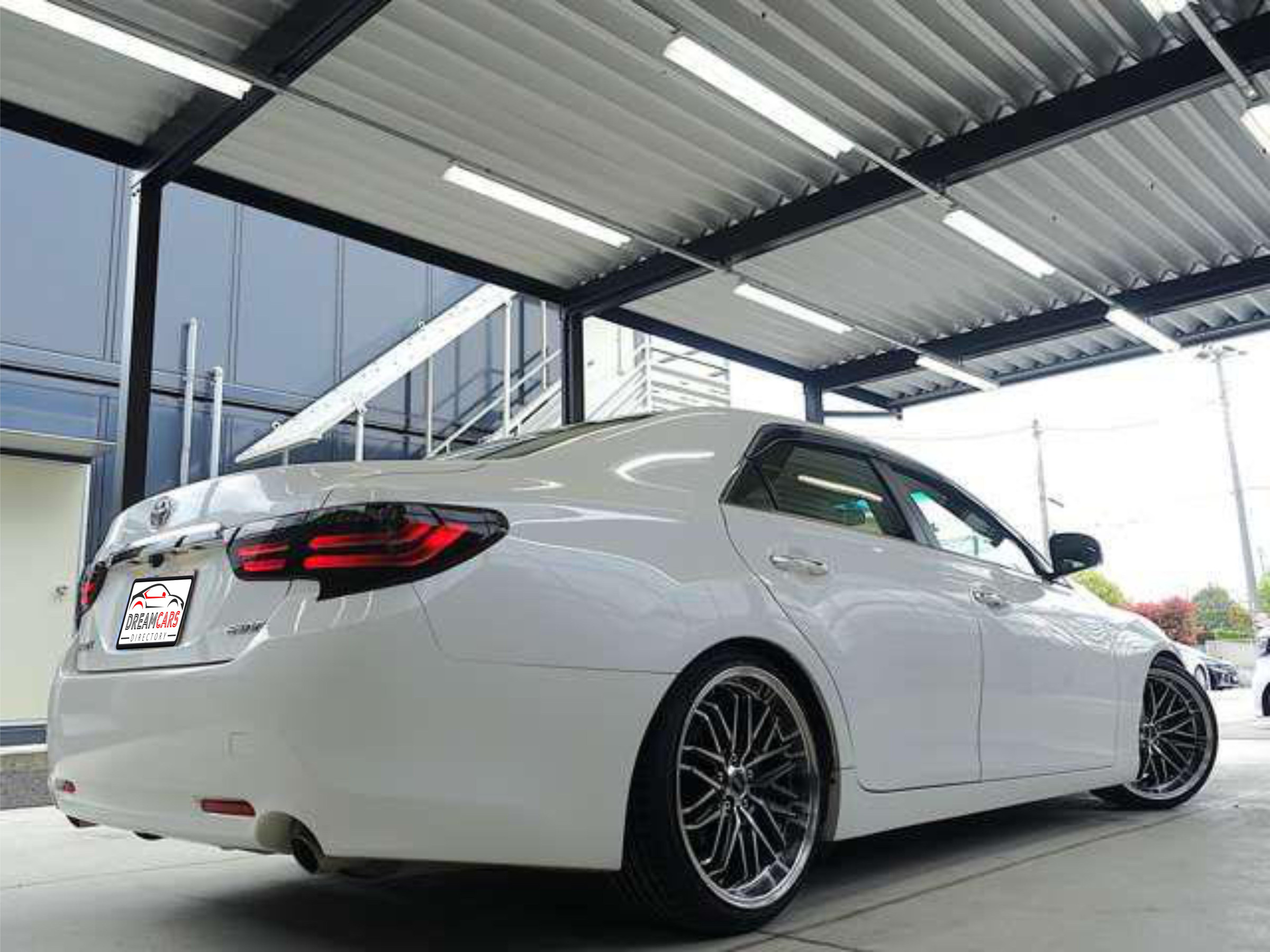 Toyota Mark X 2010 (5)