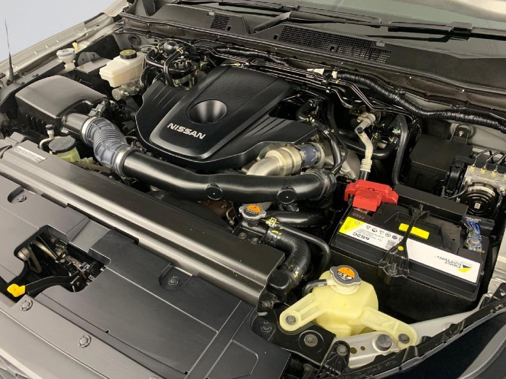 Nissan Navara 2022 (3)