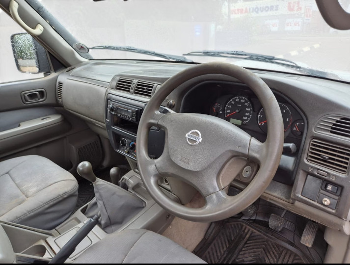 Nissan Patrol 2016 (8)