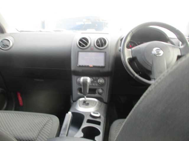 Nissan Dualis 2013 (5)
