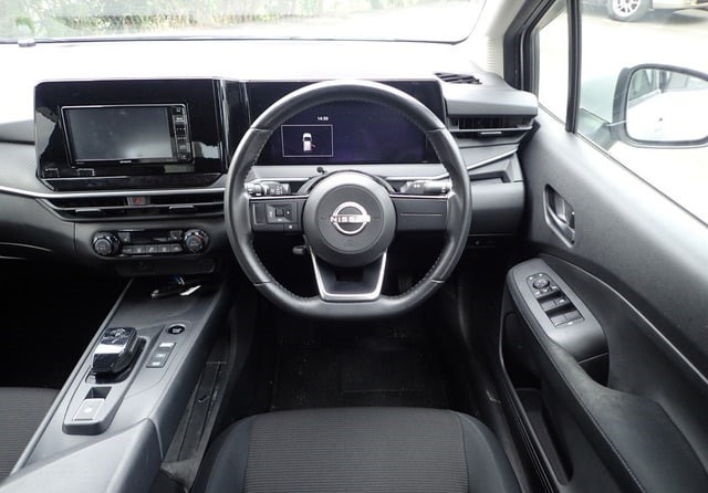 Nissan Note 2021 (5)