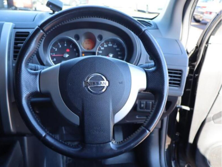 Nissan X-Trail 2009 (6)