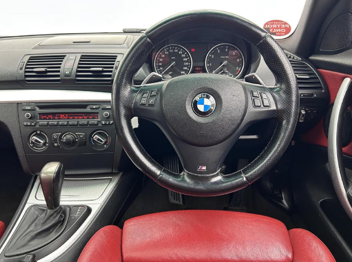 BMW 125i 2012 (5)