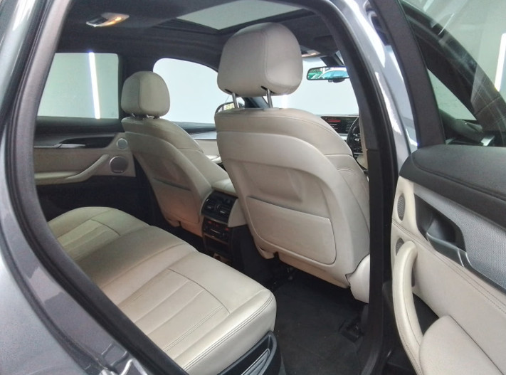 BMW X6 2016 (8)