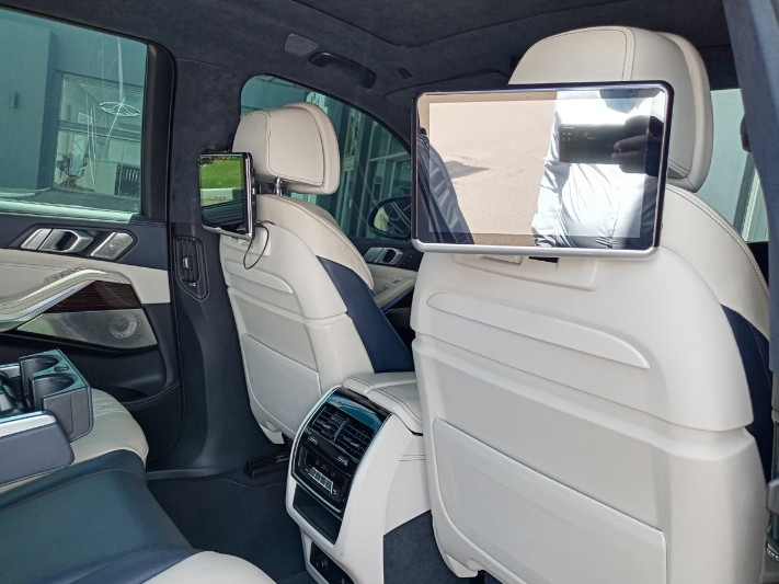 BMW X7 2019 (8)