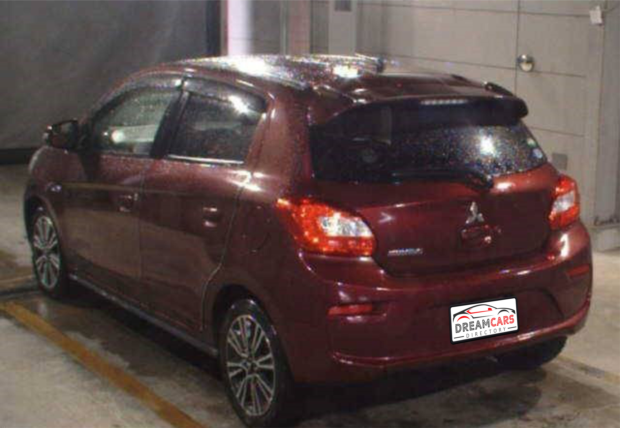 Mitsubishi Mirage 2017 (2)
