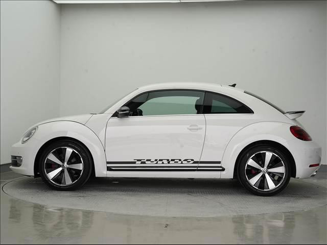 Volkswagen Coccinelle 2013 (2)