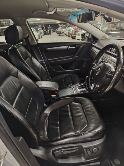 Volkswagen Passat 2014 (3)