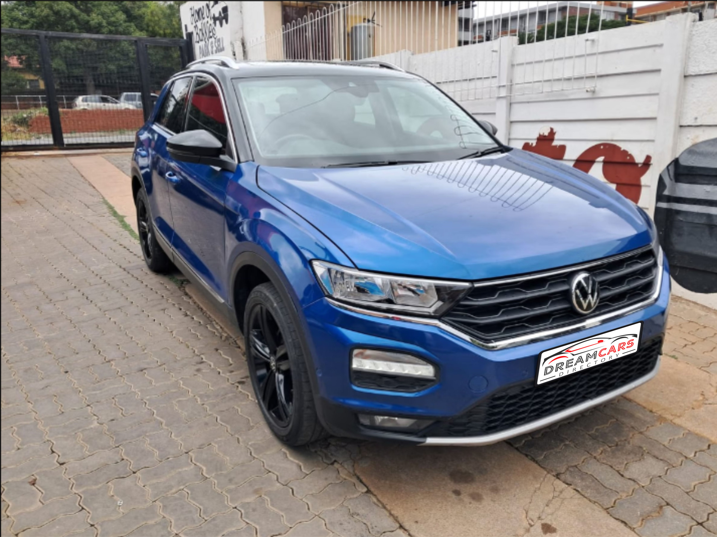 Volkswagen T-Roc 2022 (3)