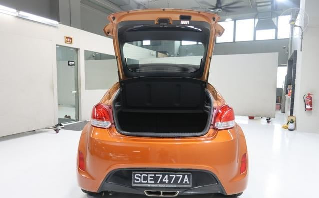 Hyundai Veloster 2016 (4)