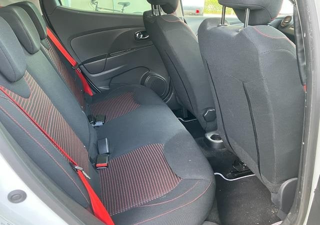 Renault Lutecia 2014 (9)