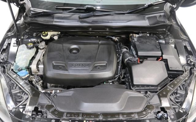 Volvo V40 2016 (3)