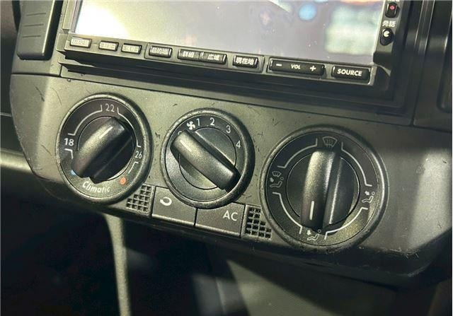 Volkswagen Cross Polo 2007 (8)