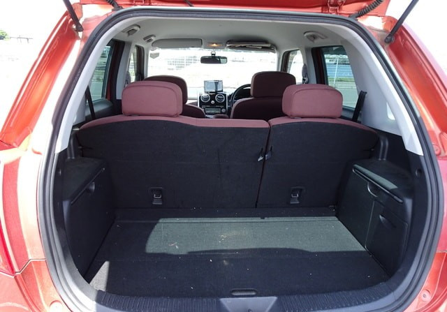 Mazda Verisa 2007 (10)