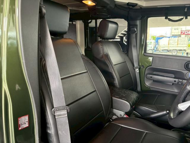 Jeep Wrangler Unlimited 2009 (5)