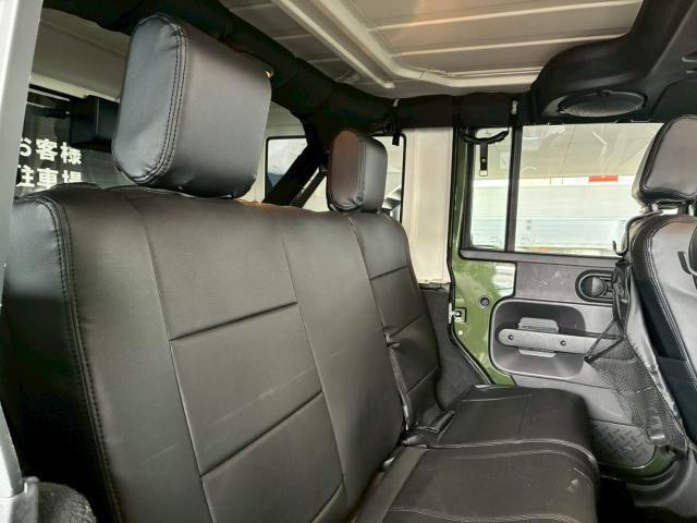 Jeep Wrangler Unlimited 2009 (8)
