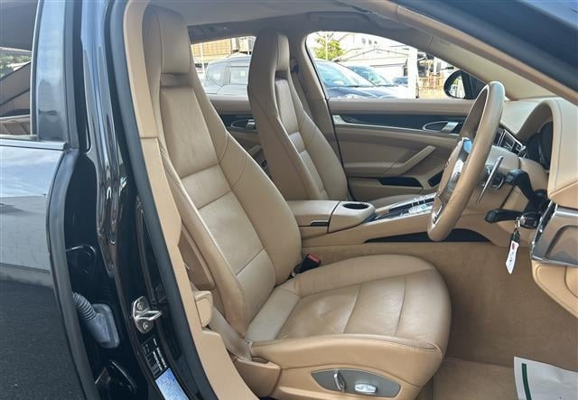 Porsche Panamera 4 2011 (4)