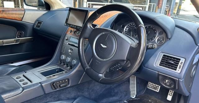 Aston Martin DB9 2007 (6)