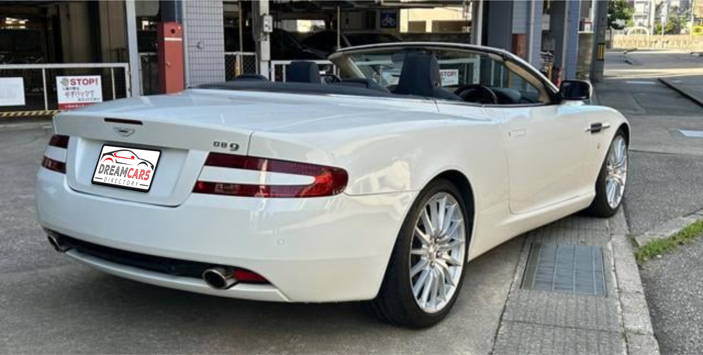 Aston Martin DB9 2007 (2)
