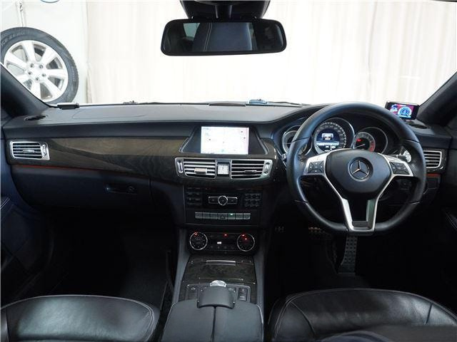 Mercedes-Benz CLS350 2013 (5)