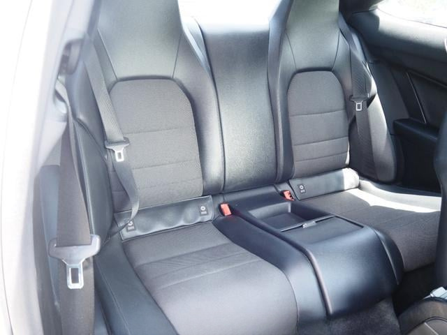 Mercedes-Benz C180 2012 (10)