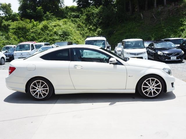 Mercedes-Benz C180 2012 (5)