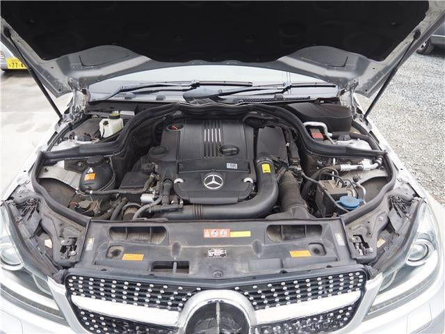 Mercedes-Benz C180 2013 (4)