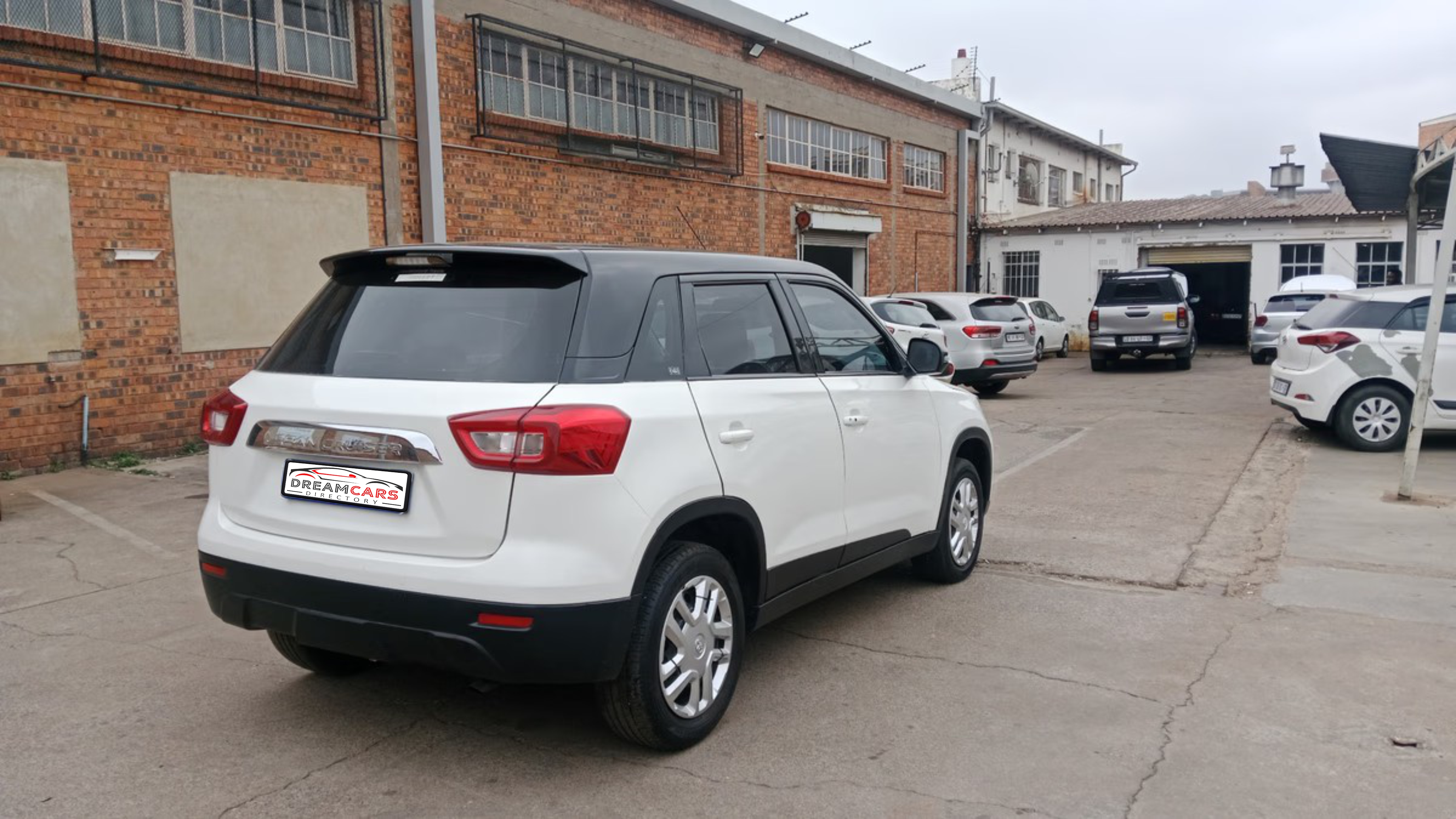 Toyota Urban Cruiser 2021 (2)
